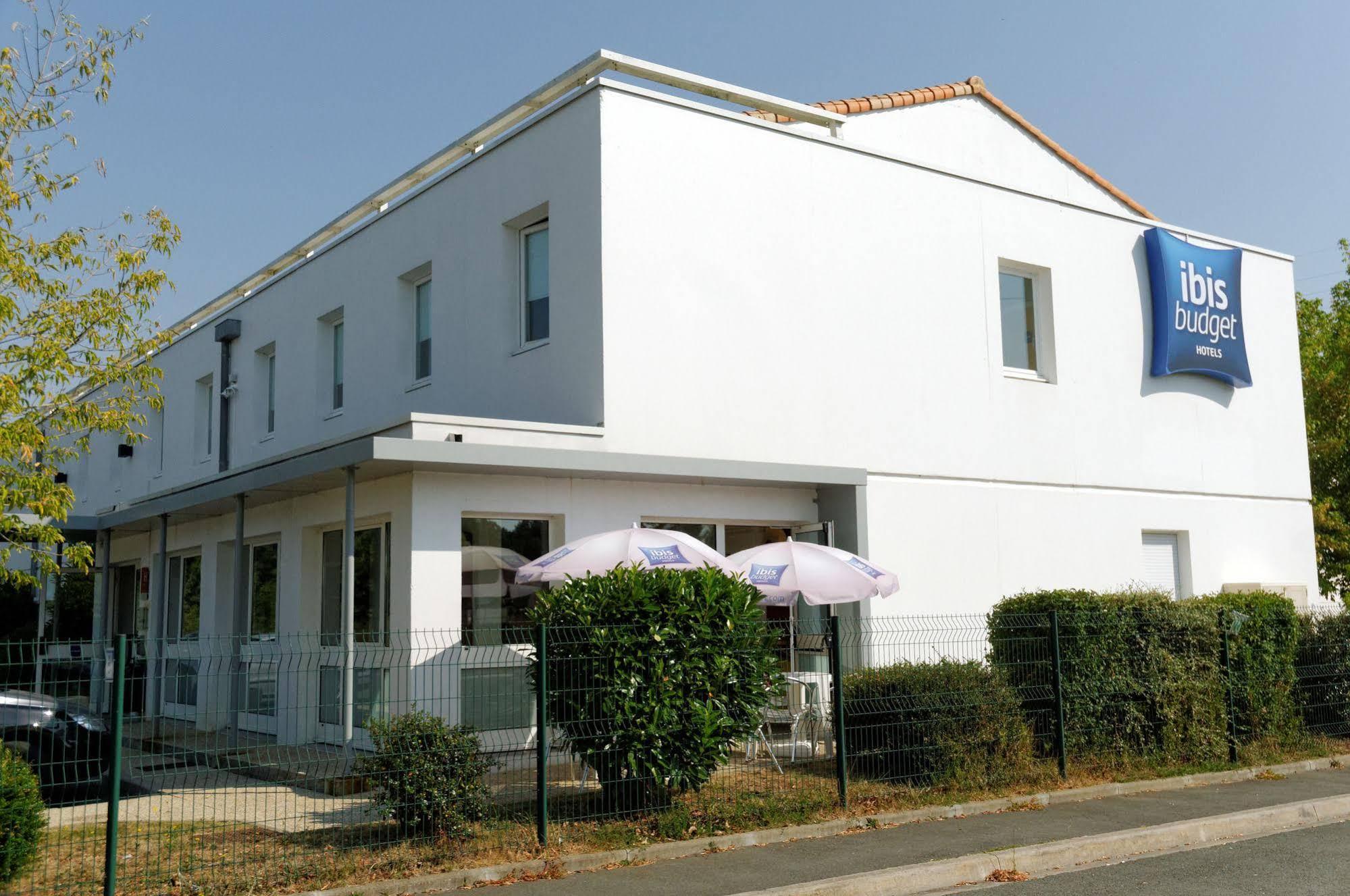 Ibis Budget Rochefort Exterior foto