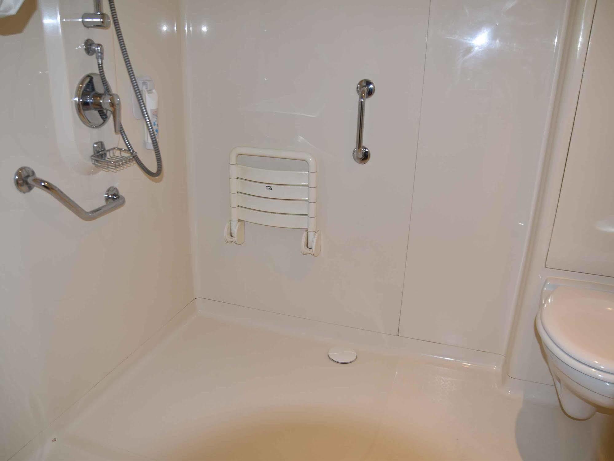 Ibis Budget Rochefort Exterior foto