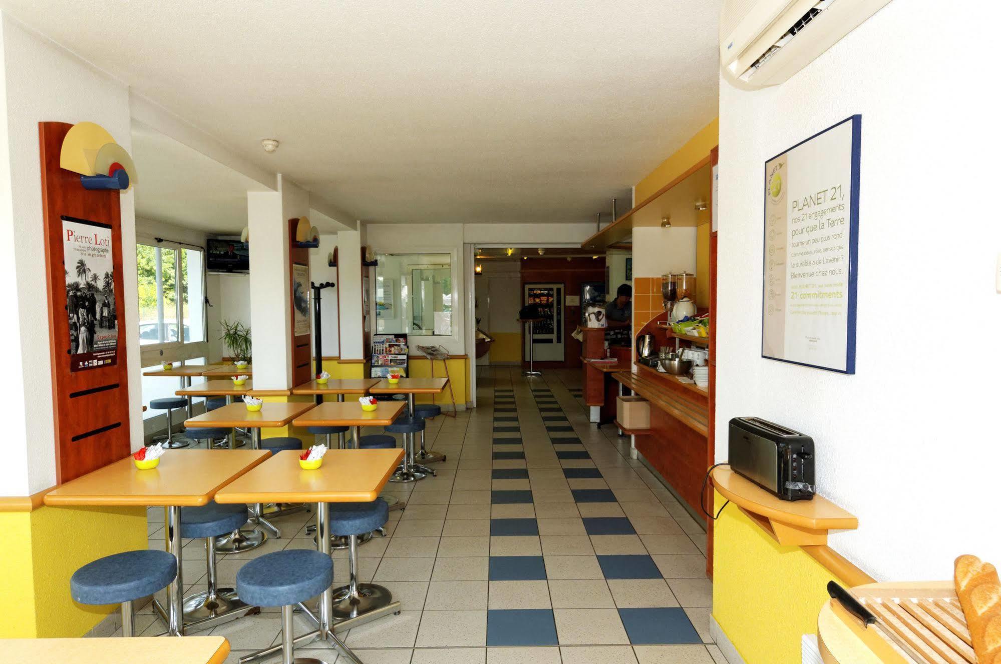 Ibis Budget Rochefort Exterior foto